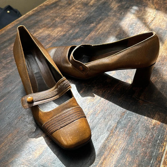 Laura Scott Brown Tan Shoes 8M Strap Heel Sqaure Toe Leather Brazil Retro Office - Picture 1 of 10